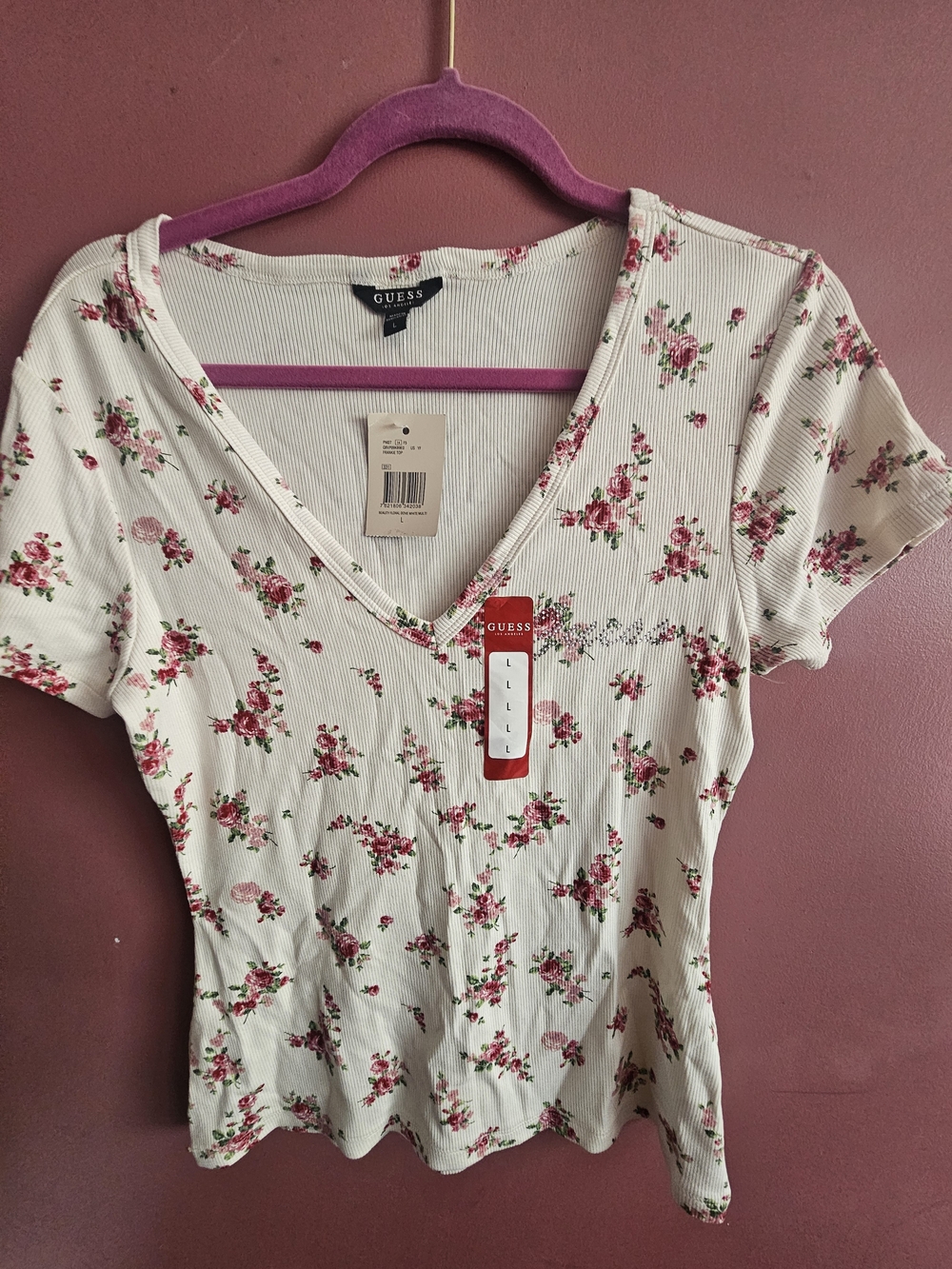 GUESS Women's White Floral V-Neck Tee